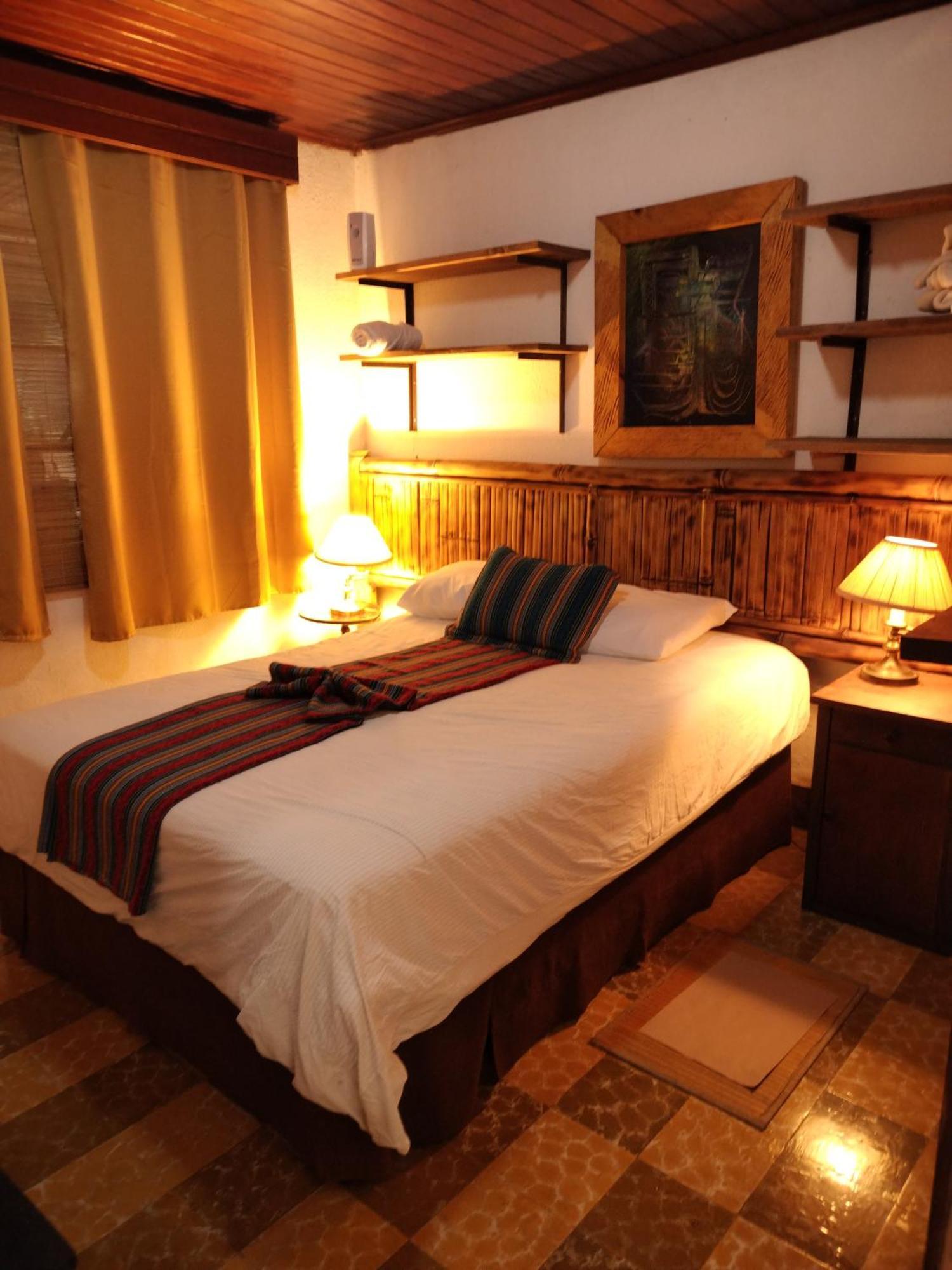Hotel Casa Chapultepec Coban Ngoại thất bức ảnh
